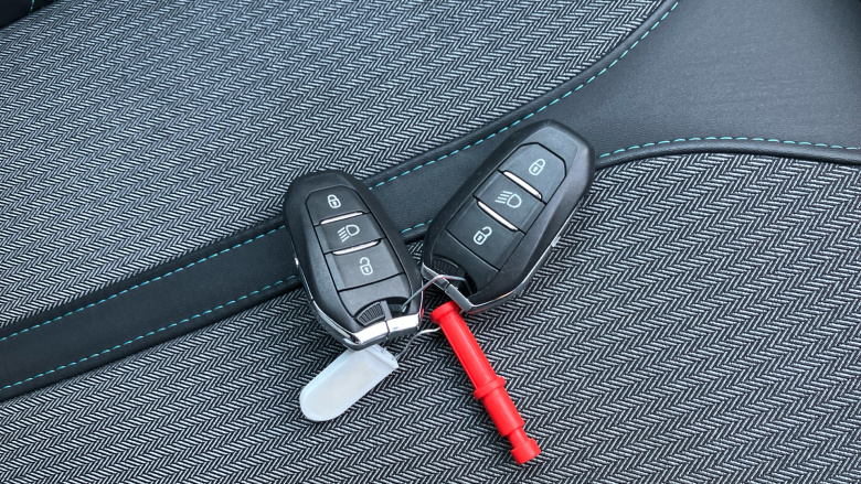 Peugeot 3008 1.6 Hybrid 225 Allure 5dr e-EAT8 Estate